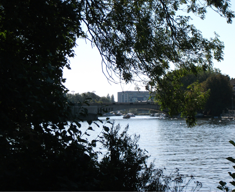 Featured image for Alana House online exhibition, showing Caversham Bridge, Reading.