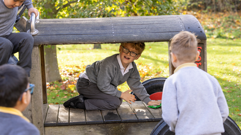 School kids in The MERL garden.